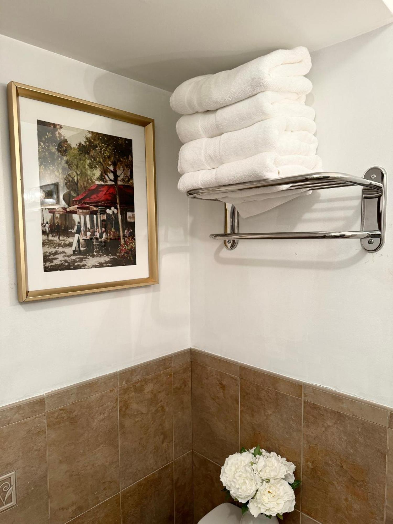 Stylish Evergreen Apartment By Newark Airport 外观 照片