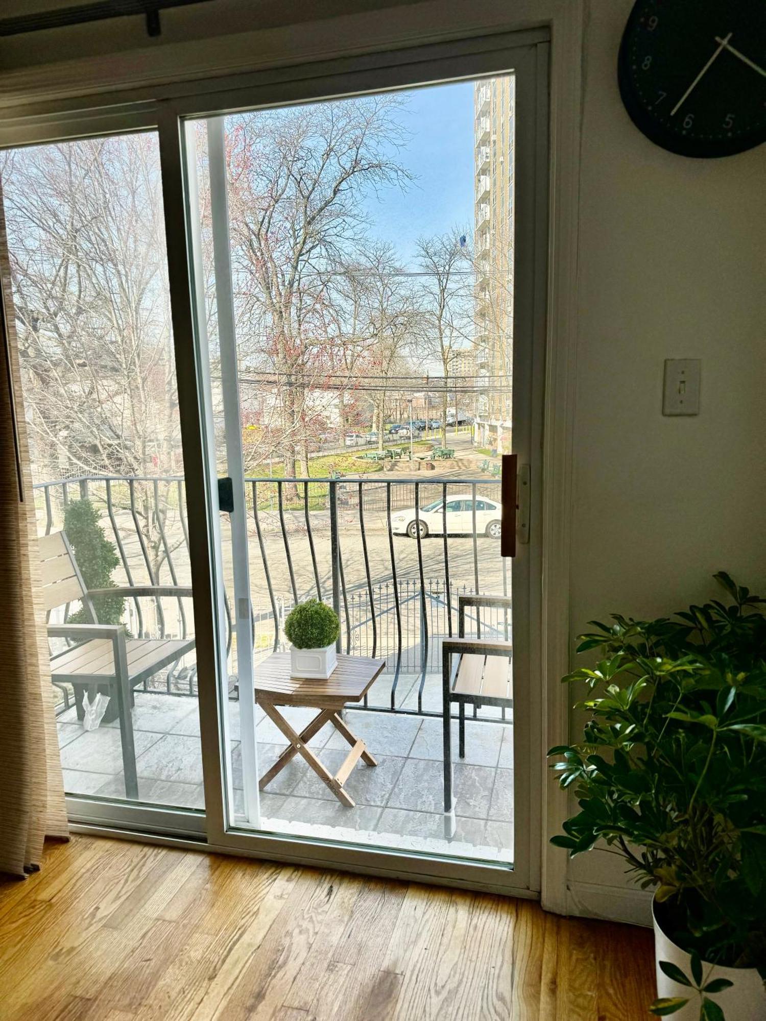 Stylish Evergreen Apartment By Newark Airport 外观 照片