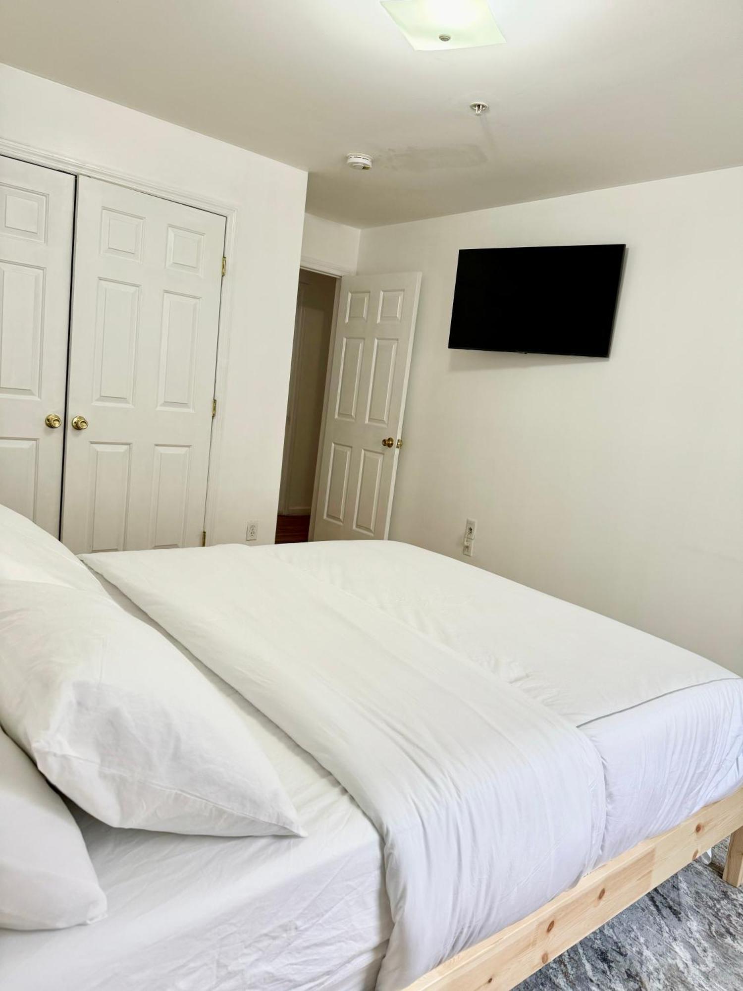 Stylish Evergreen Apartment By Newark Airport 外观 照片